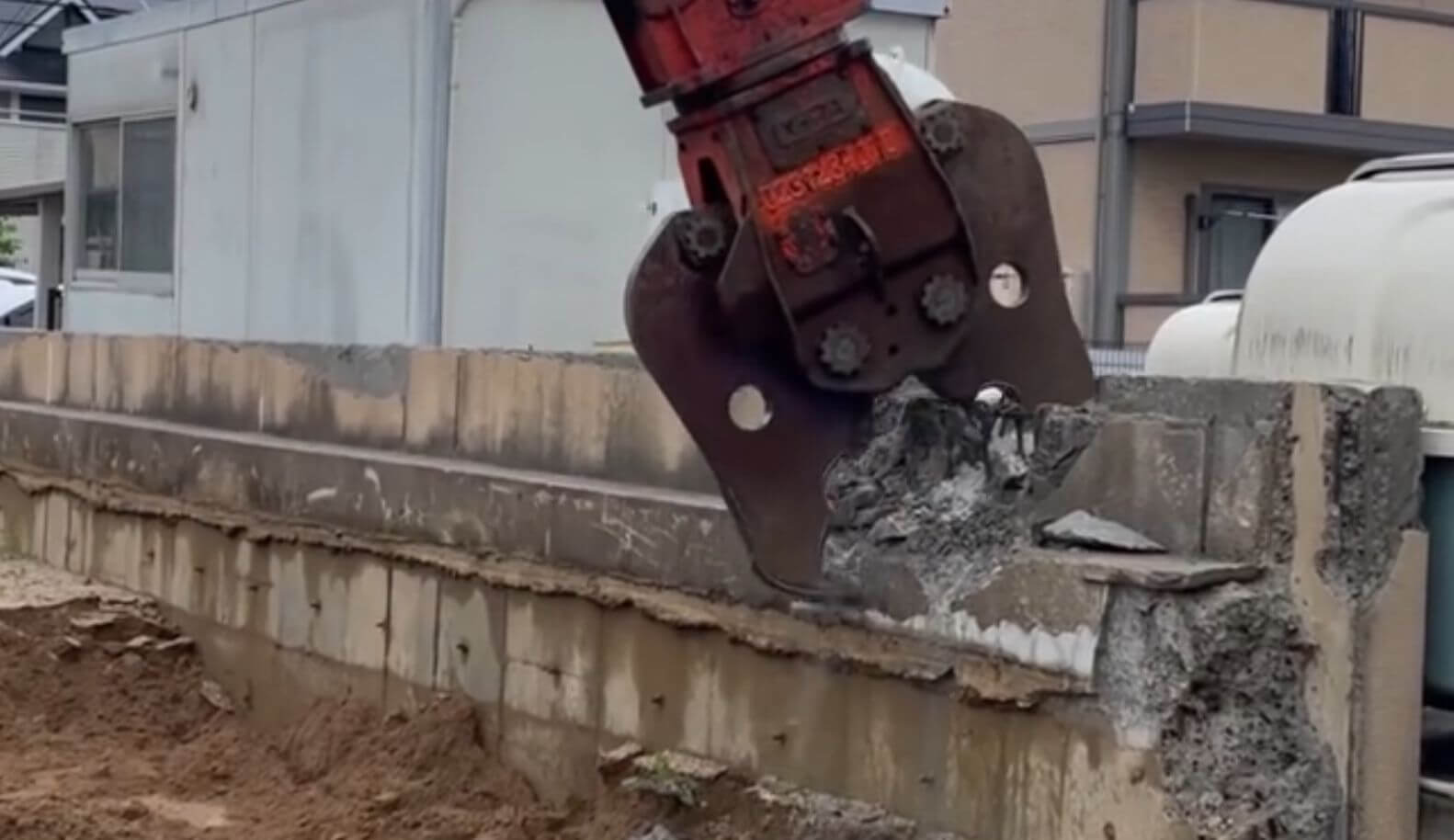 ブロック塀や物置、カーポートの解体