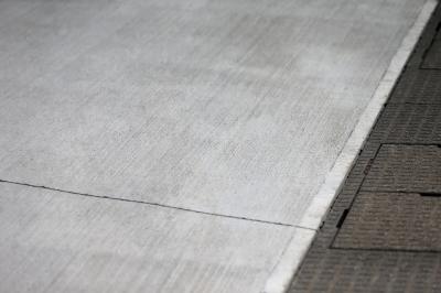 土間コンクリートの解体工事：撤去費用、工法、注意点を解説